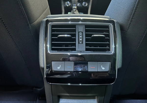 Skoda Superb cena 155190 przebieg: 1, rok produkcji 2023 z Dolsk małe 704